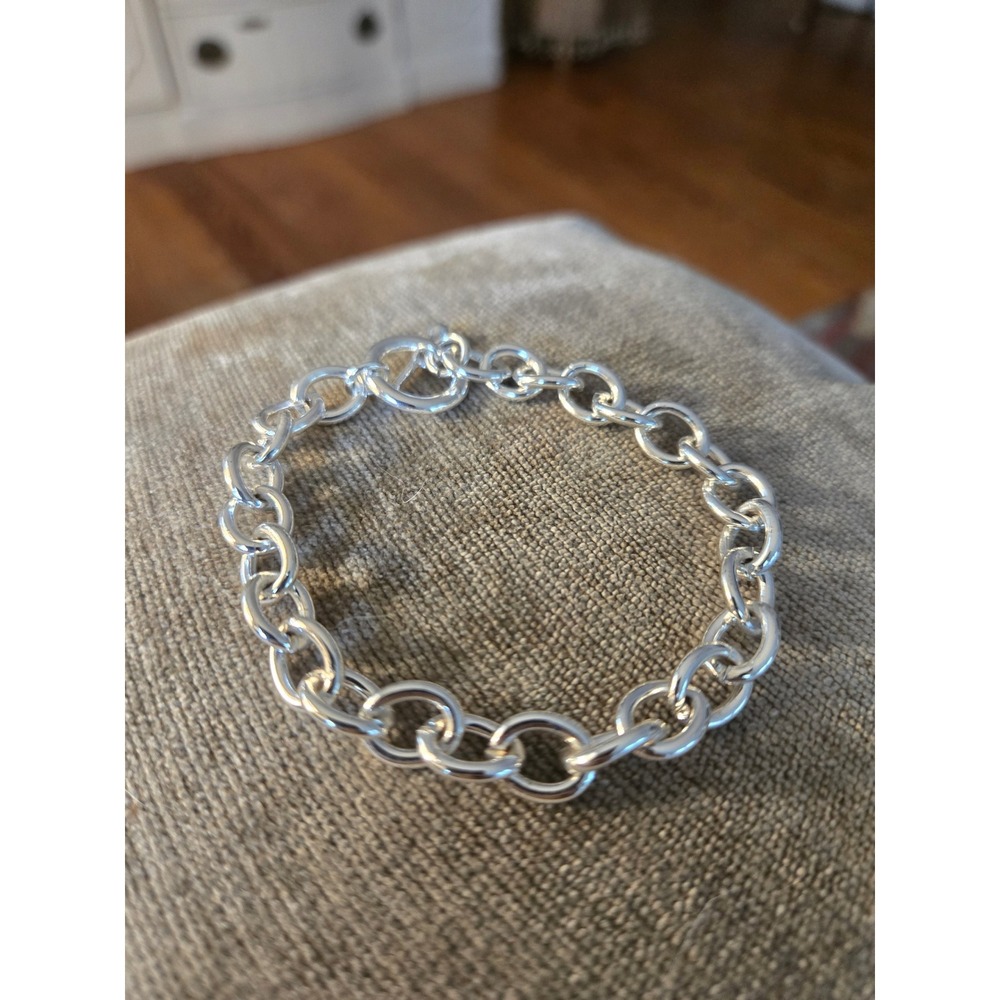 Silvertone Charm Bracelet Like New